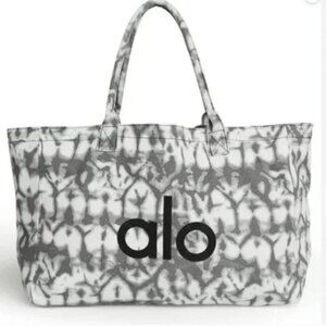 Alo Yoga Grey Tie Dye Shopper Tote Bag